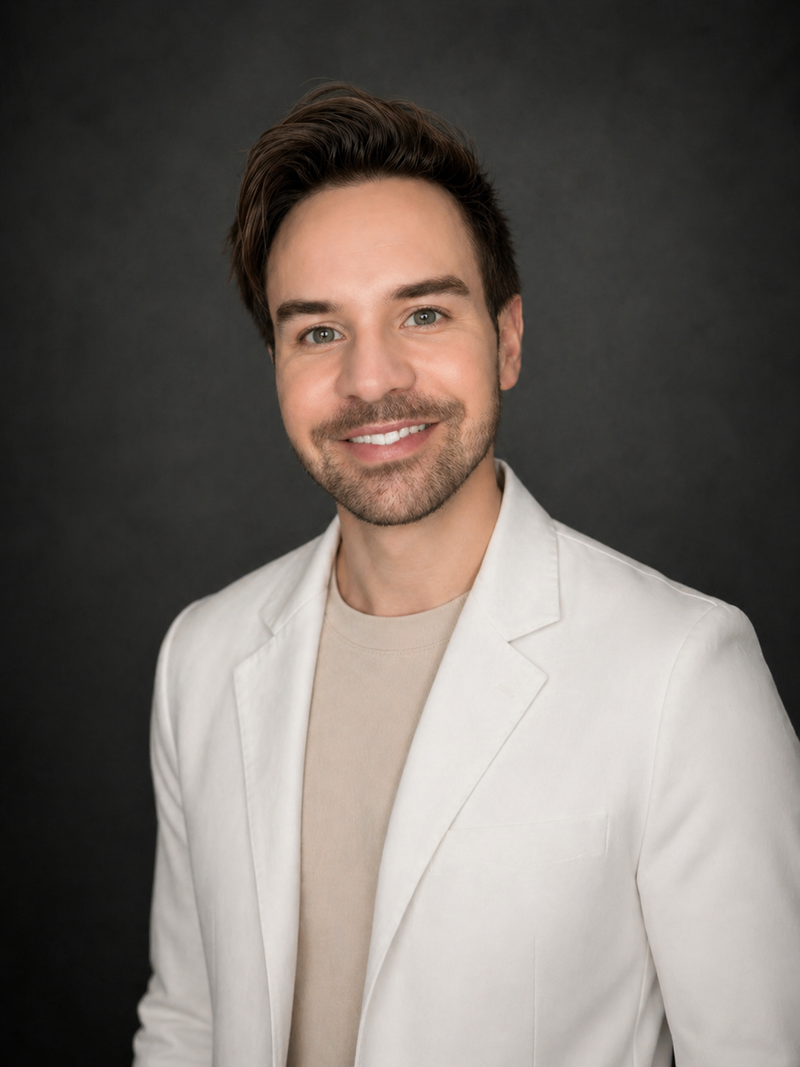 Dr. Julien Fabre